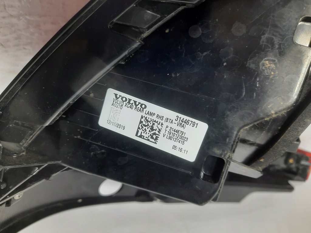фото №15, Volvo xc40 17- лампа правый задняя 31446791 usa