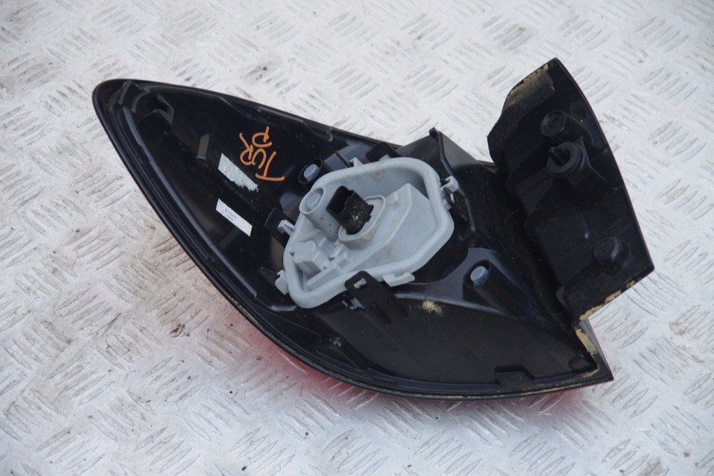 фото №5, Лампа задняя левая renault captur i 265502731r