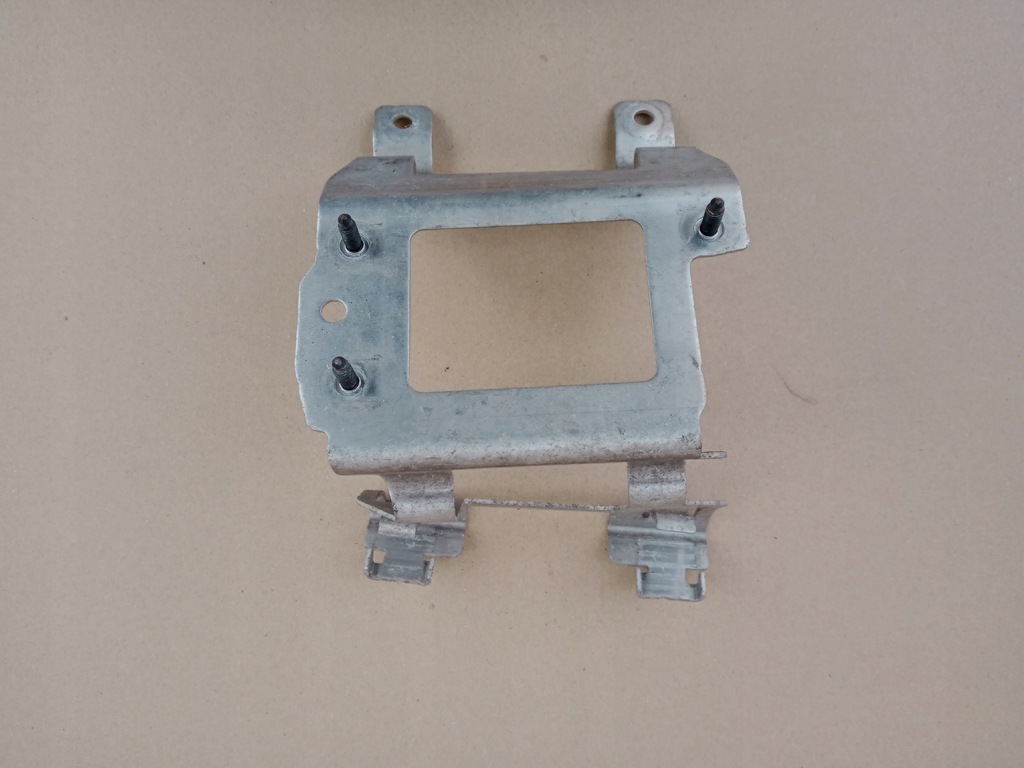 фото №1, Mercedes e-klasa w213 кронштейн кронштейн радара