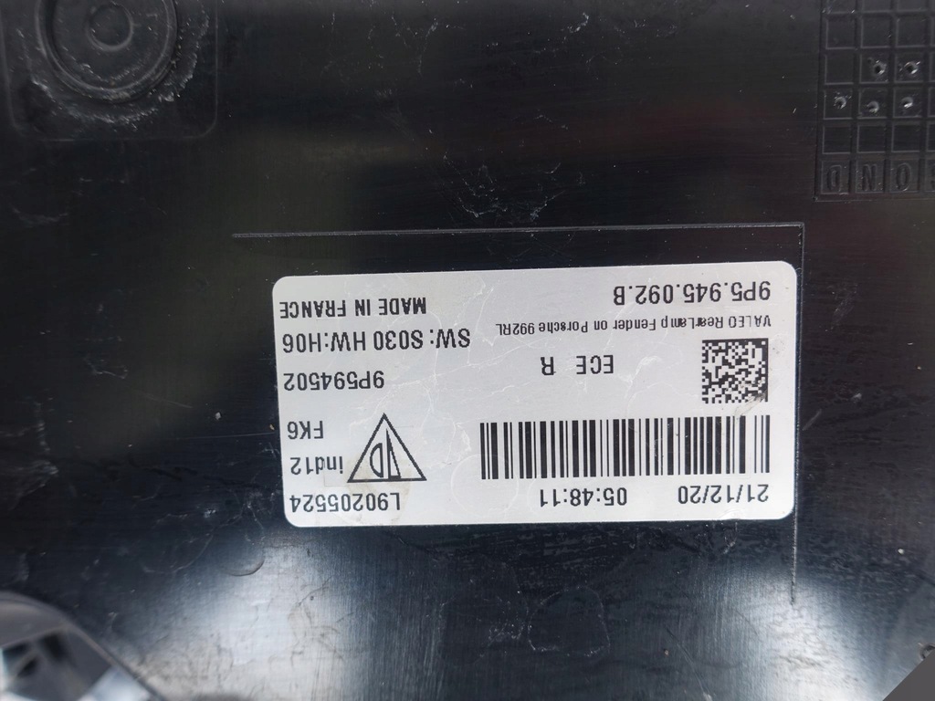 фото №11, Porsche 911 992 19- led лампа права europa тонована