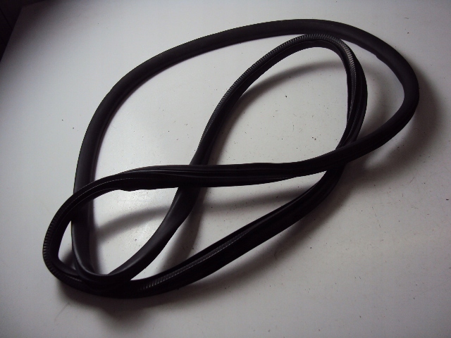 фото №1, Прокладка дверь левый перед citroen jumpy iii 16-