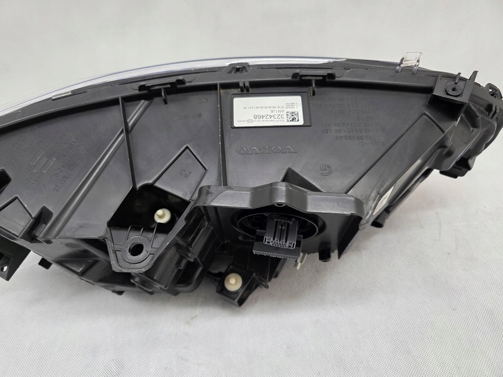 фото №8, Volvo s90 v90 2016+ лампа левая передняя перед full led europa 32342468