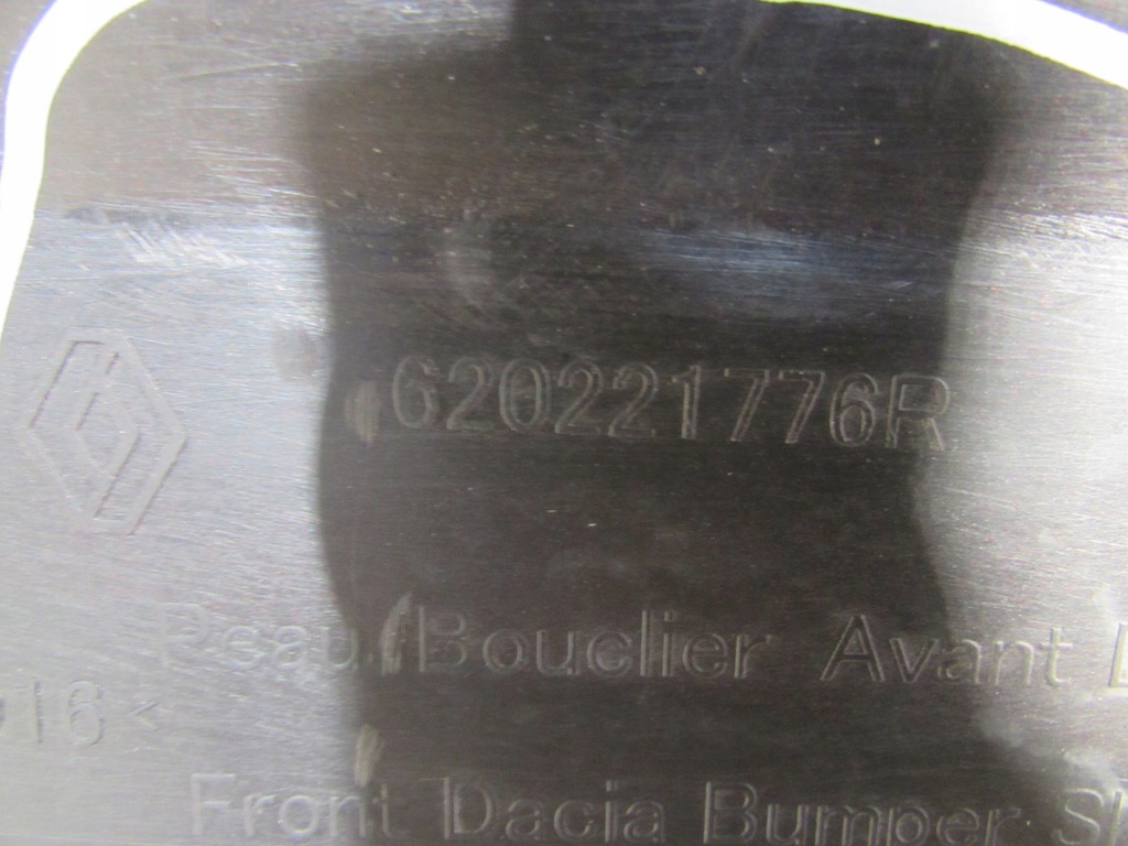 фото №13, Бампер перед dacia duster ii 2017- 620221776r