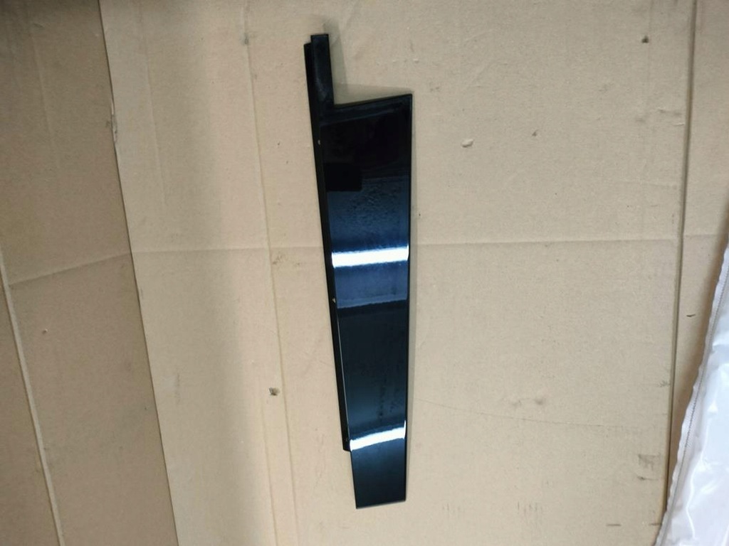 фото №1, Молдинг скло двері лівий задня mercedes glk x204