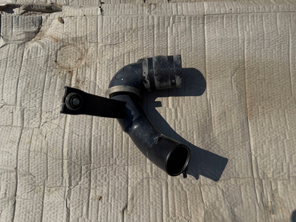 фото №1, 17361-0l021 труба интеркулер wąż патрубок toyota hilux 8 viii 15- 2.4