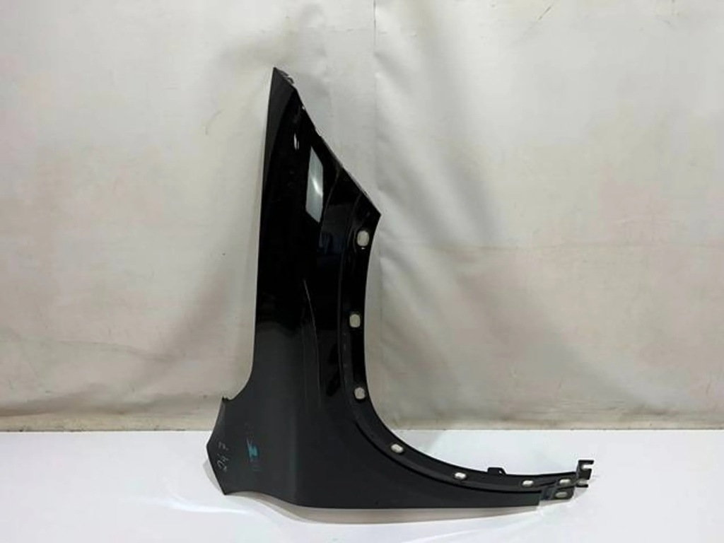 фото №1, Mercedes gla 247 h247 крыло передний правый