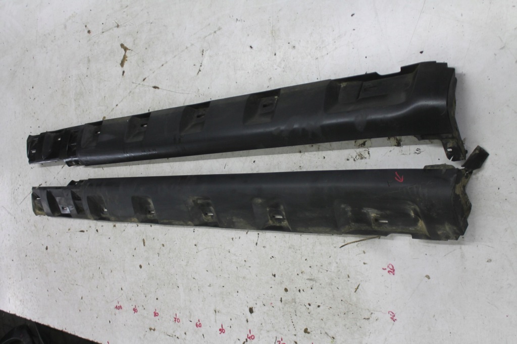 фото №1, Молдинг накладка порог правая 764260776r sandero ii stepway lift hb 17-20