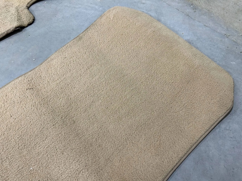 фото №5, Коврики велюровые бежевые bmw 5 f10 f11 2013