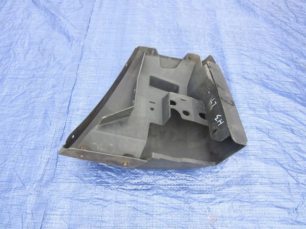 фото №10, Hummer h3 2007 уголок защита бампера задняя