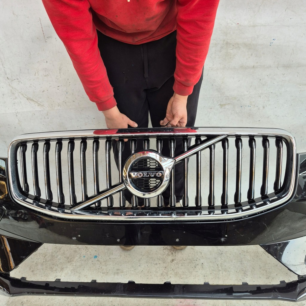 фото №12, Volvo xc60 ii 17-21 бампер перед передній spr