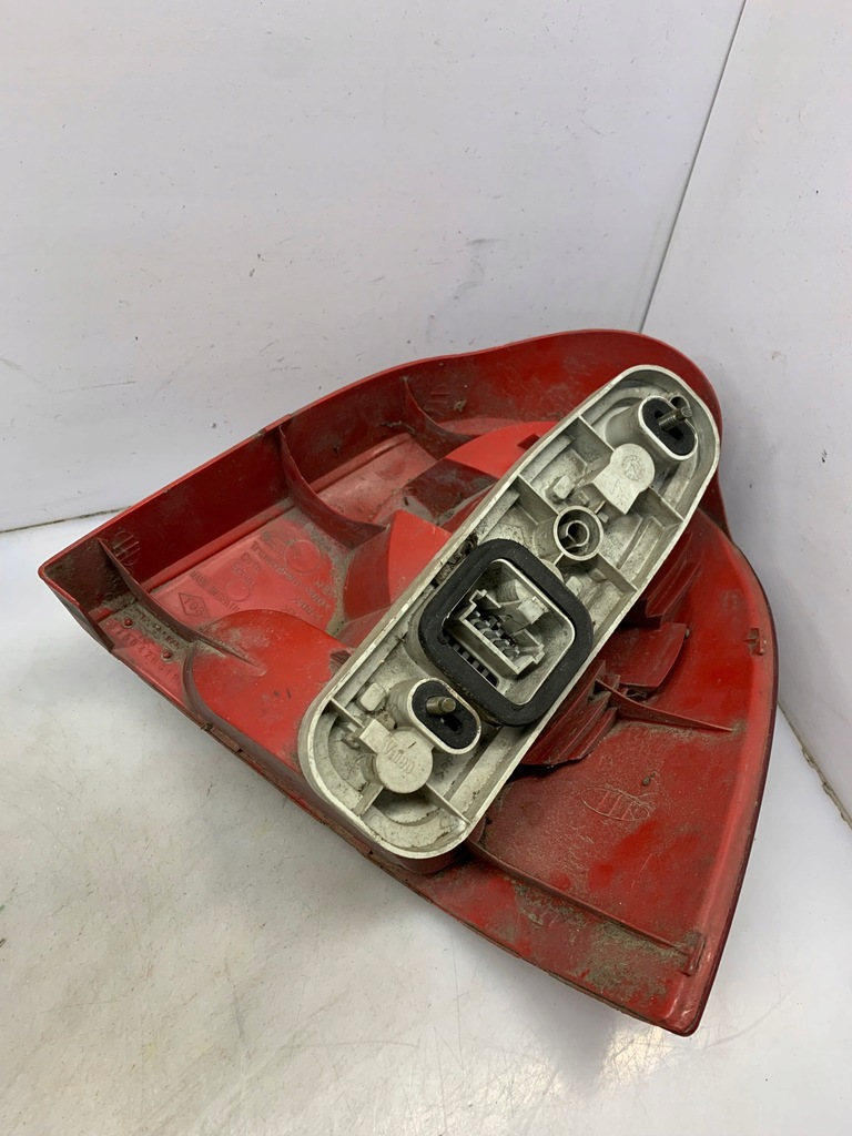 фото №3, Лампа задня ліва 7700426319 renault