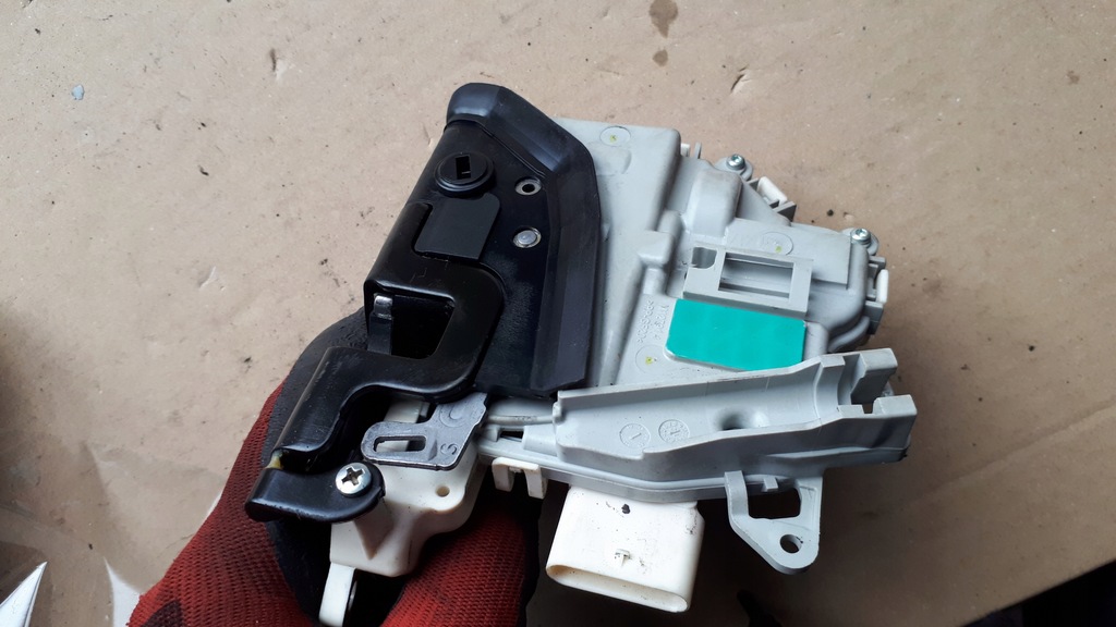 фото №7, Audi оригінальний номер 8k0839015d замок двері