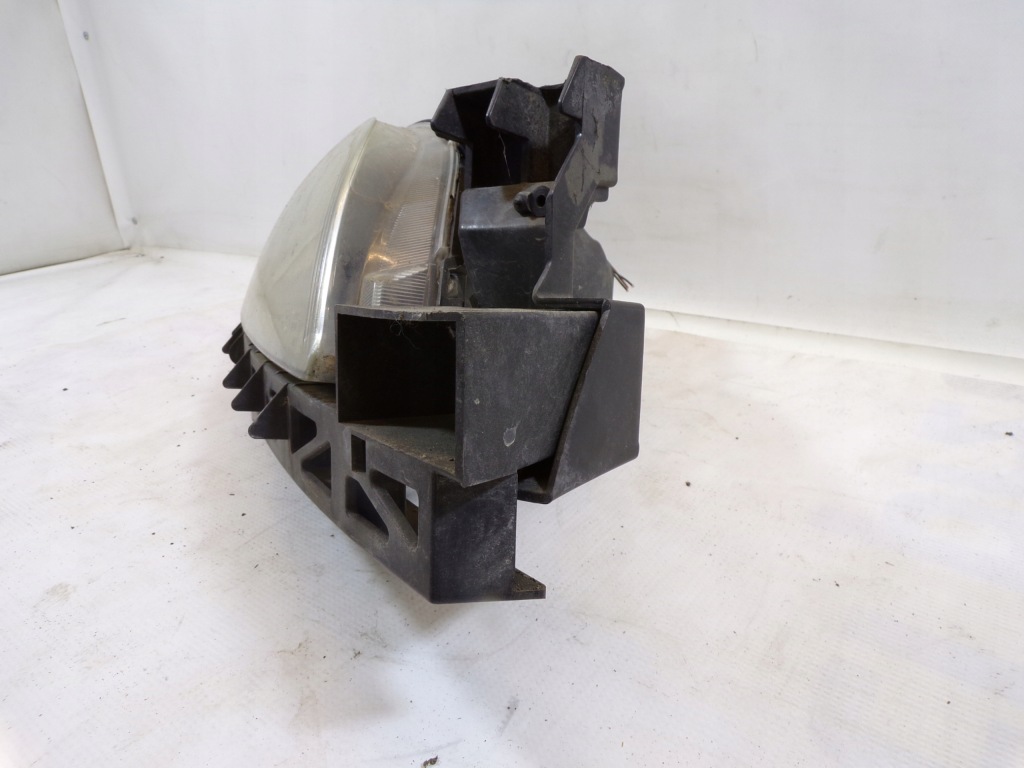 фото №3, Лампа правая передняя перед mazda 3 bk