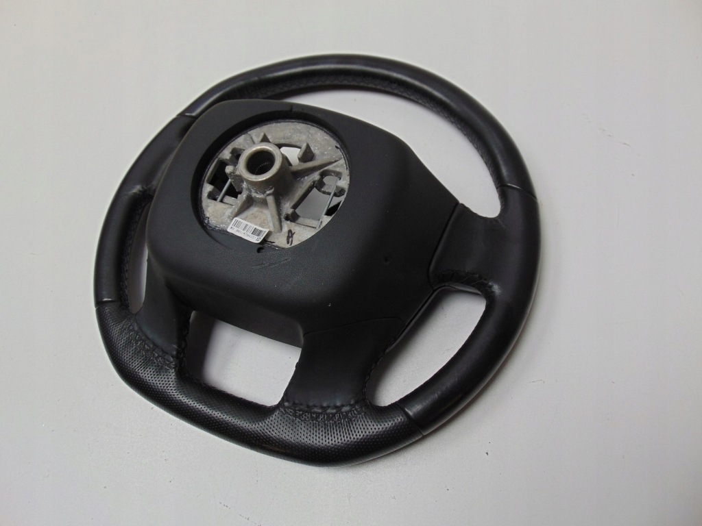 фото №14, Воздуховод кожаный мультифункция citroen c4 ii b7 96754519zd