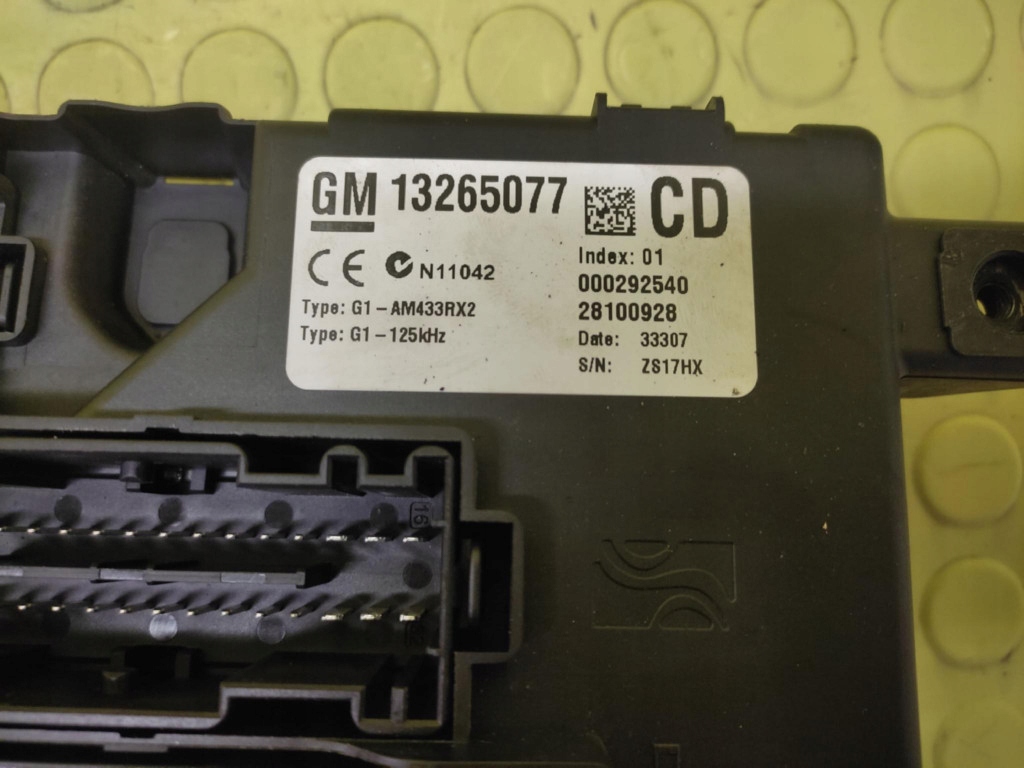 Opel corsa d 1.3 cdti коробка предохранителей 13265077 Недорого