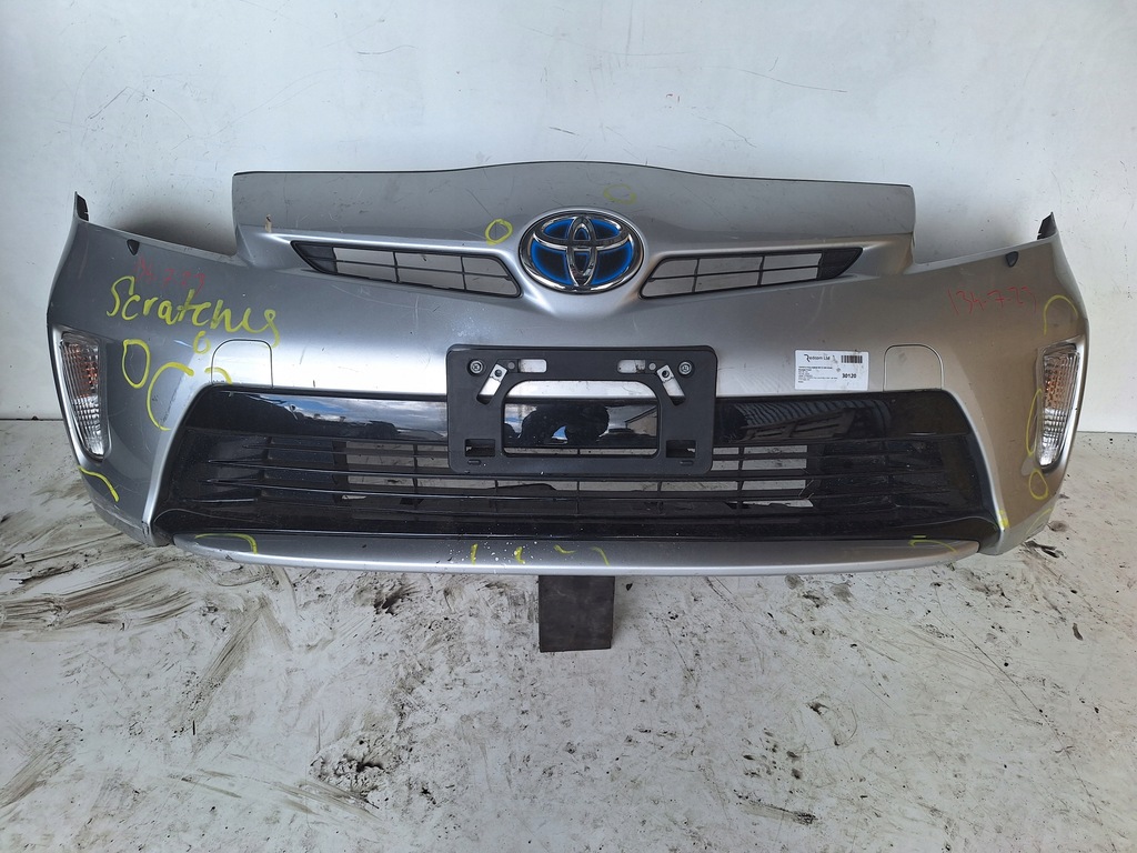 фото №1, Toyota prius iii lift 12-15 бампер + ксенон