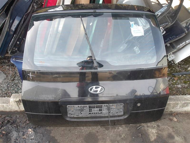 Крышка багажника задний  hyundai matrix Доставка