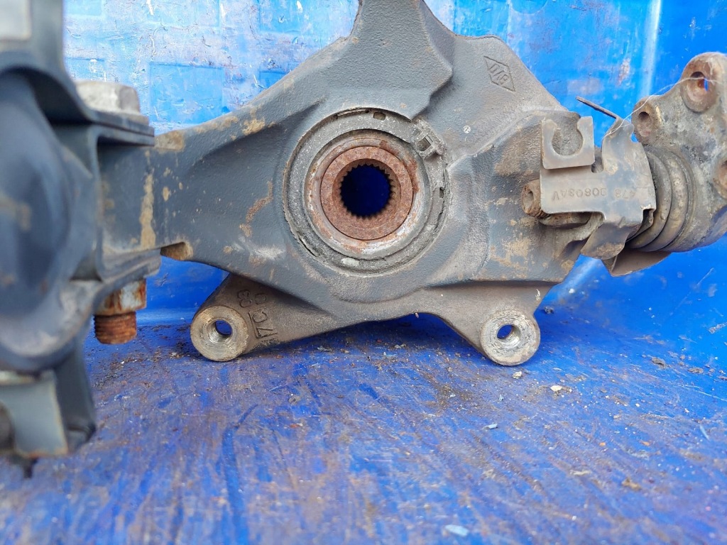 фото №1, Mcperson поворотний кулак renault trafic 7c правий