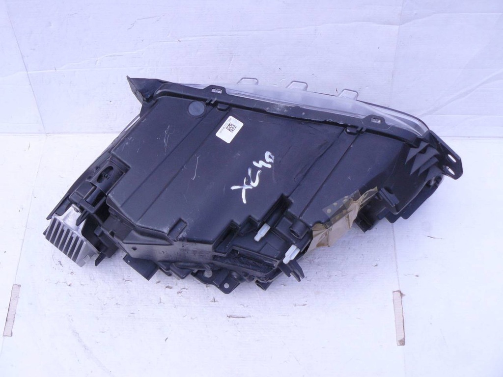 фото №9, Volvo xc40 лампа передня права full led