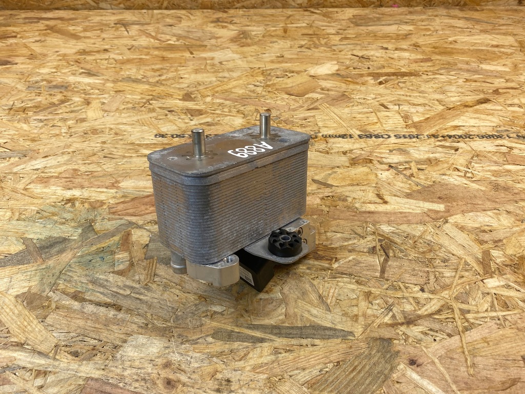 фото №8, Радіатор теплообмінник тепла bmw i4 g26 9418878 2018-