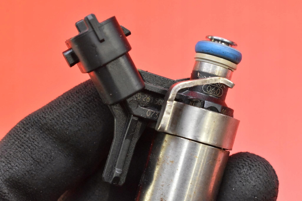 фото №7, Інжектор форсунка v7591623 bmw f20 1.6i 136 km 11-15