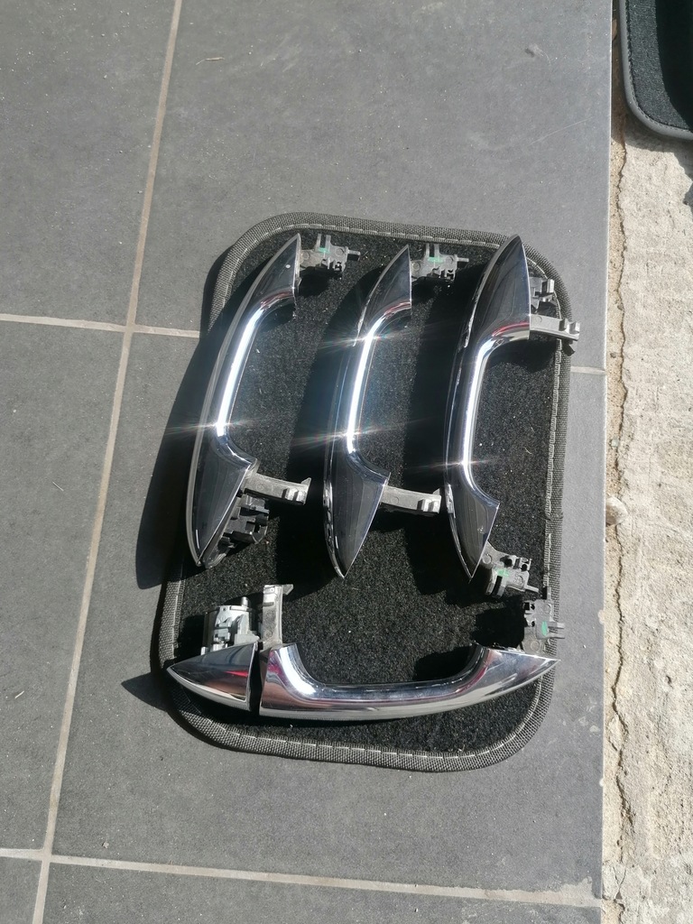 фото №1, Mercedes w213 ручка keyless 197 перед задняя хром