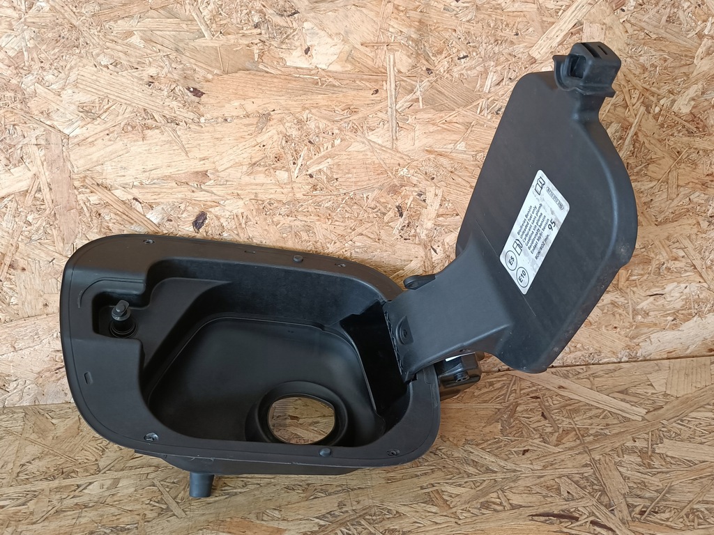 фото №8, Vw t-cross крышка заливная горловина топлива 2gm809857b