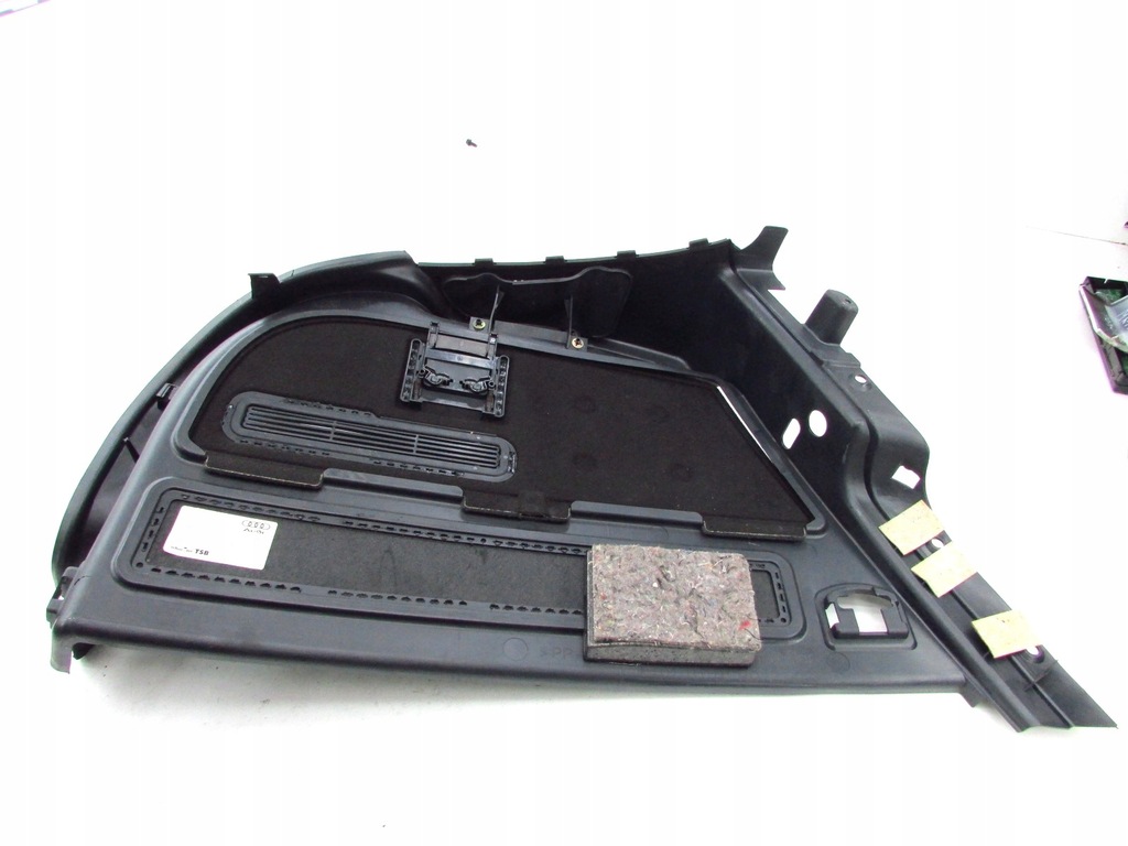 фото №6, Audi s3 8l обшивка багажника правый задняя 8l3863880a