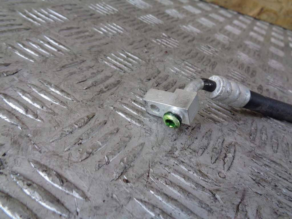 фото №5, Шланг кондиціонера suzuki kizashi 2.4 b 09-