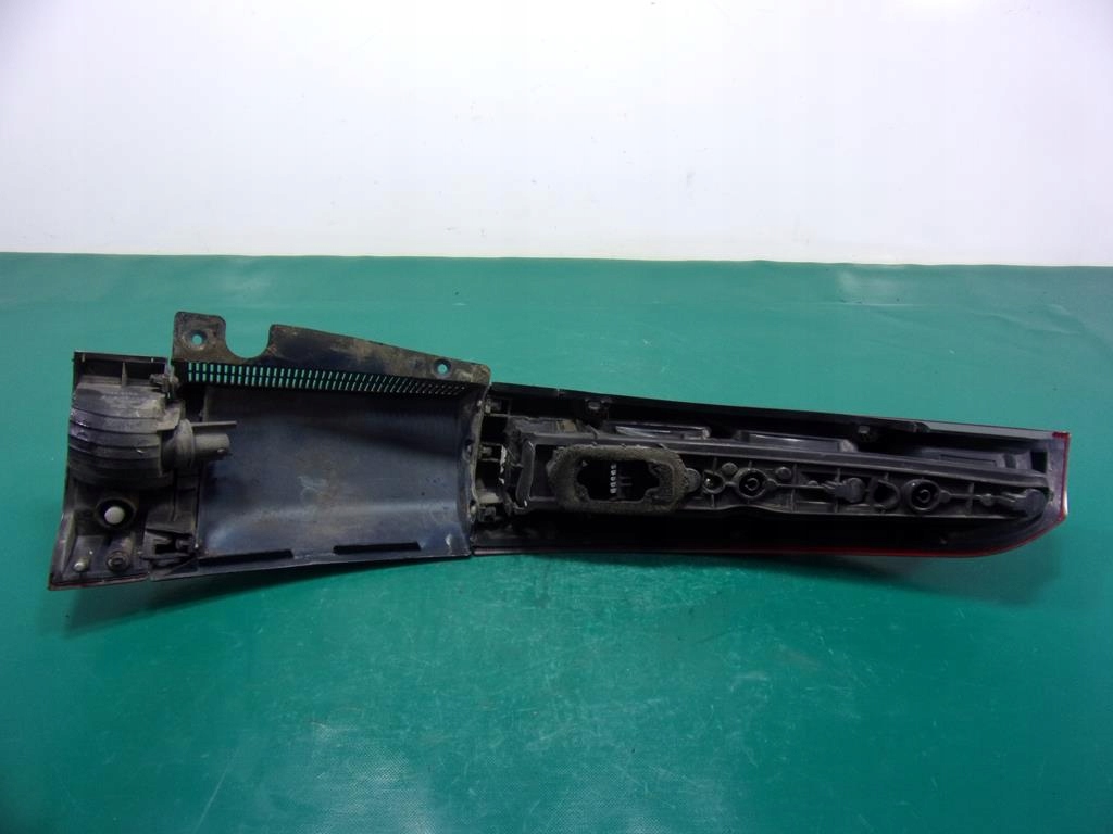 фото №15, Opel meriva a лампа левая задняя z20u