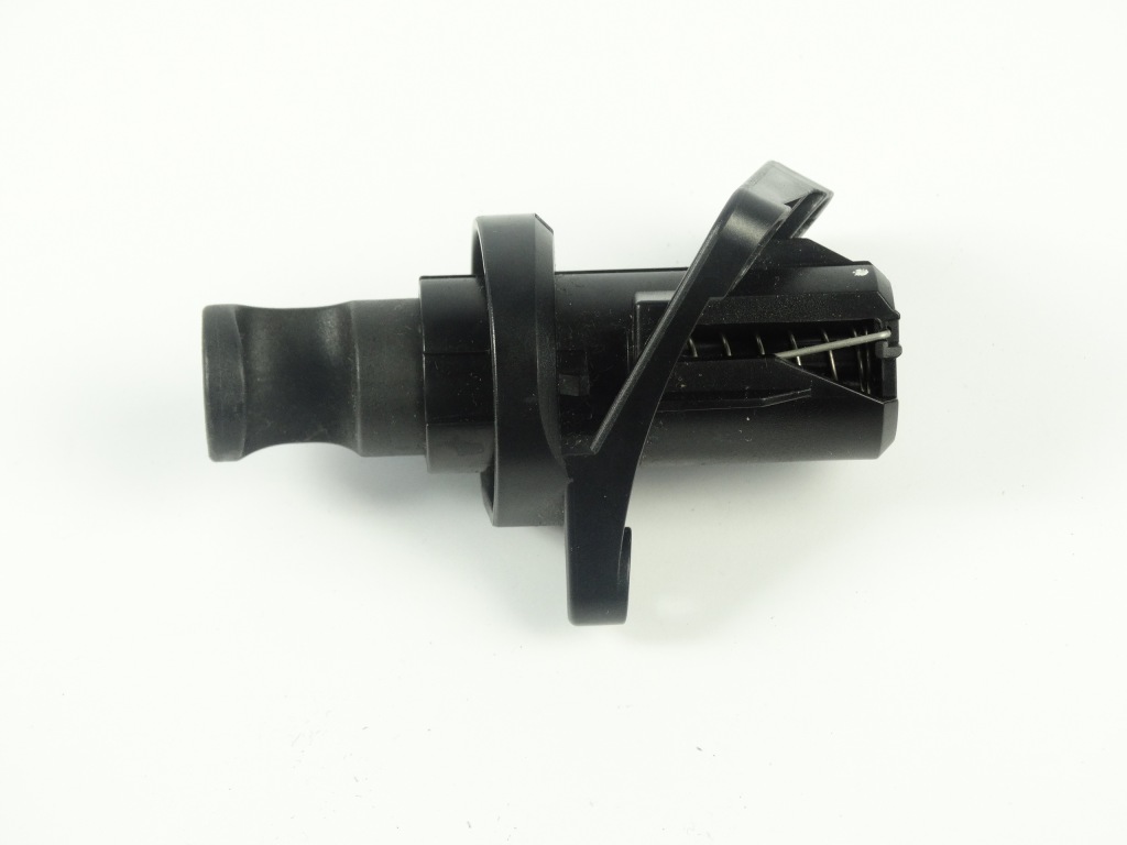 фото №1, Mercedes w169 w245 засувка полиця багажника a1696900538