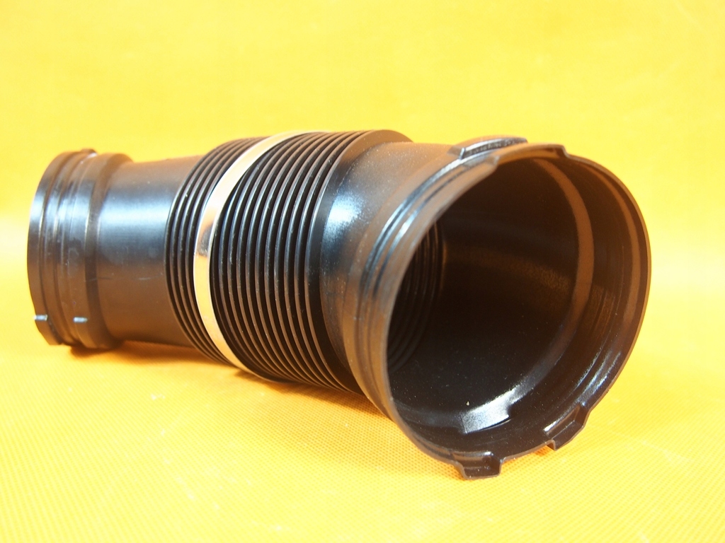 фото №4, Audi a7 4g труба шланг воздуха 059129615q 24km