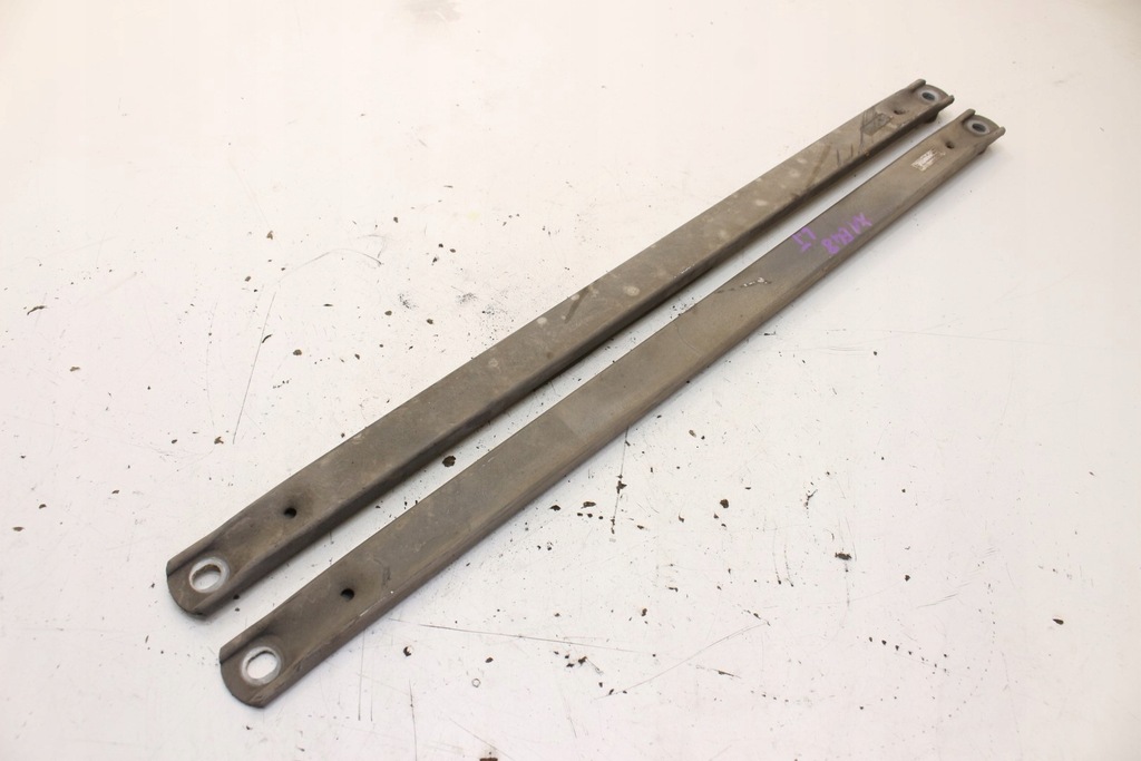 фото №1, Правый кронштейн распорка балка bmw x1 f48