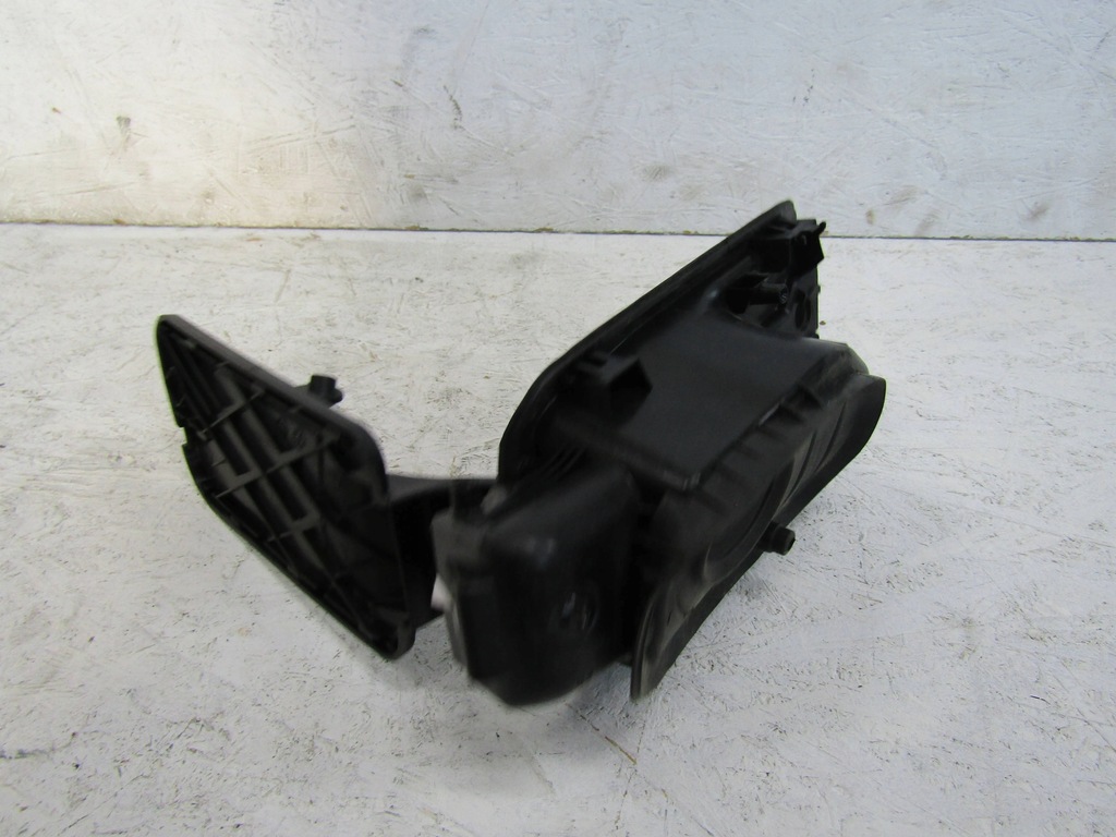 фото №8, Audi q2 крышка заливной топлива 81a809906