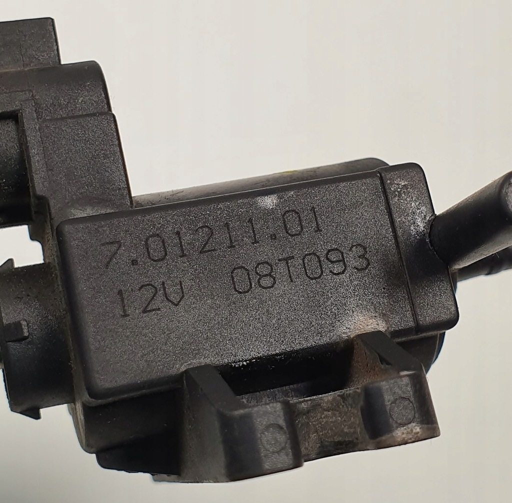 фото №2, Клапан вакуумa range rover iii l322 70121101