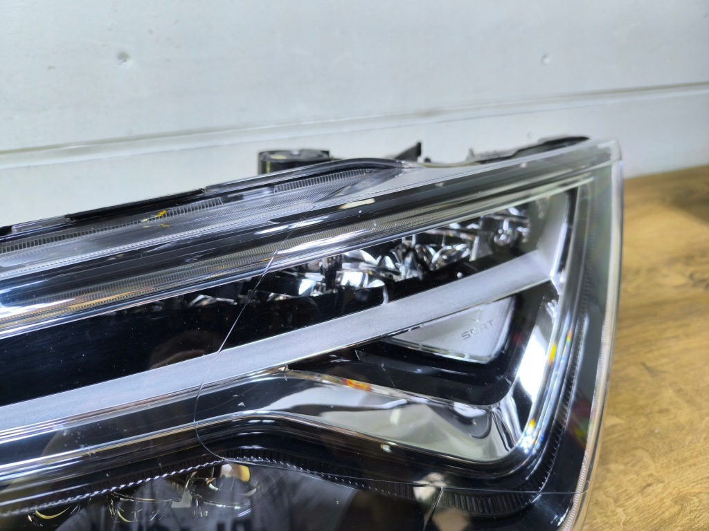 Seat ateca фара перед передняя левая full led 576941007f Недорого
