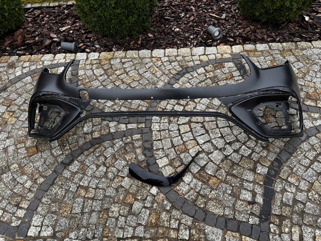 Купить Бампер 2548851701 mercedes 43 amg glc перед молдинг оригинал