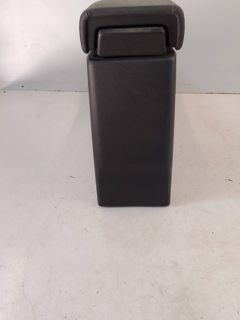 фото №5, Renault clio v туннель средний подлокотник