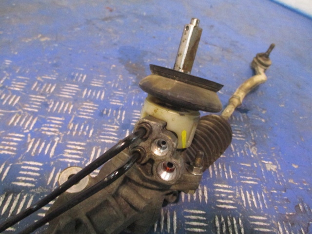 фото №9, Sandero i трансмиссия рулевая рейка 8200720881