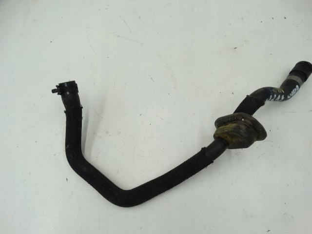 Купити Патрубок трубка води mercedes w213 e300 рестайлінг  a2385017500