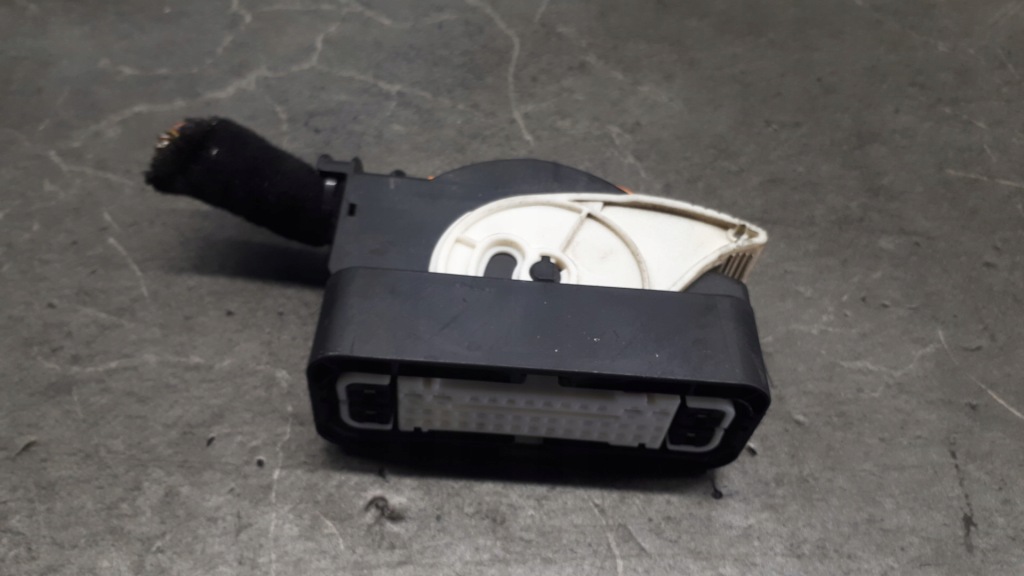 22083710111 штекер насоса abs jeep renegade 2.0 crd Цена