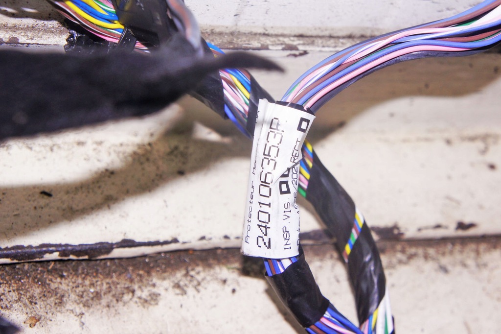 фото №8, Mh032 dacia sandero iii жгут салона кабины