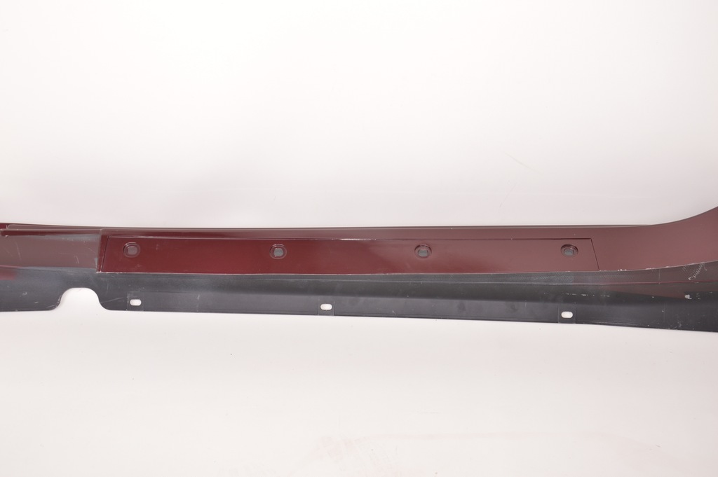 фото №8, Maserati granturismo молдинг накладка порог правая