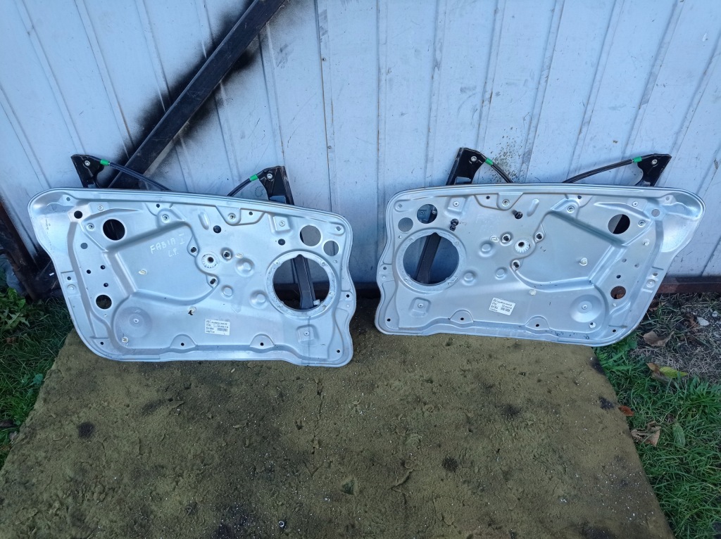 фото №1, Skoda fabia i - механизм стекло правый перед