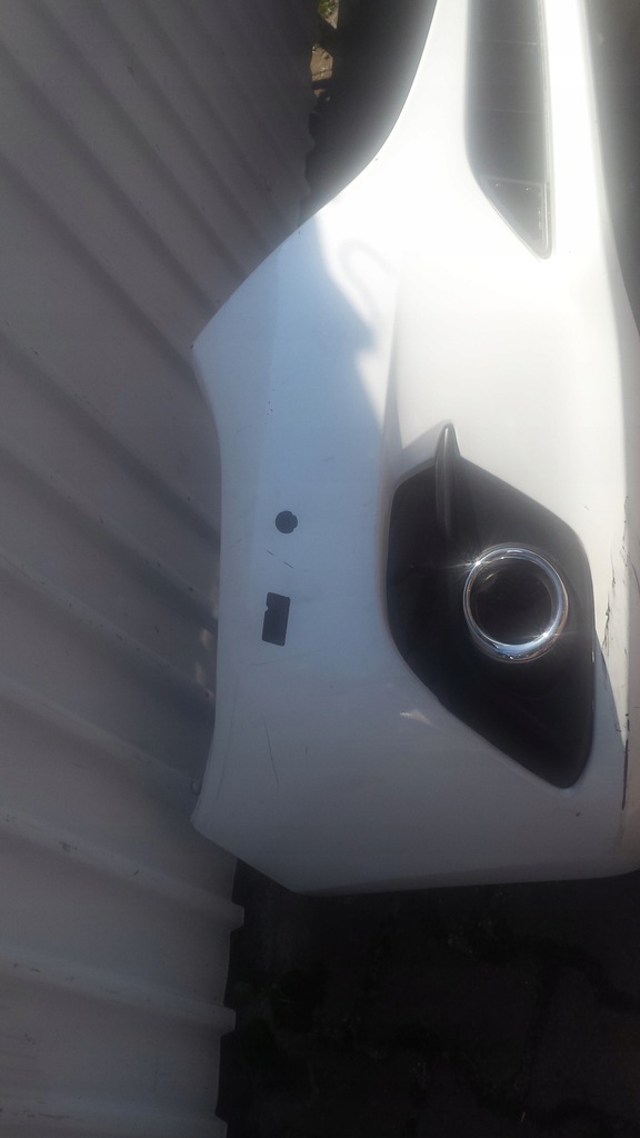 фото №1, Бампер правий перед mazda 3