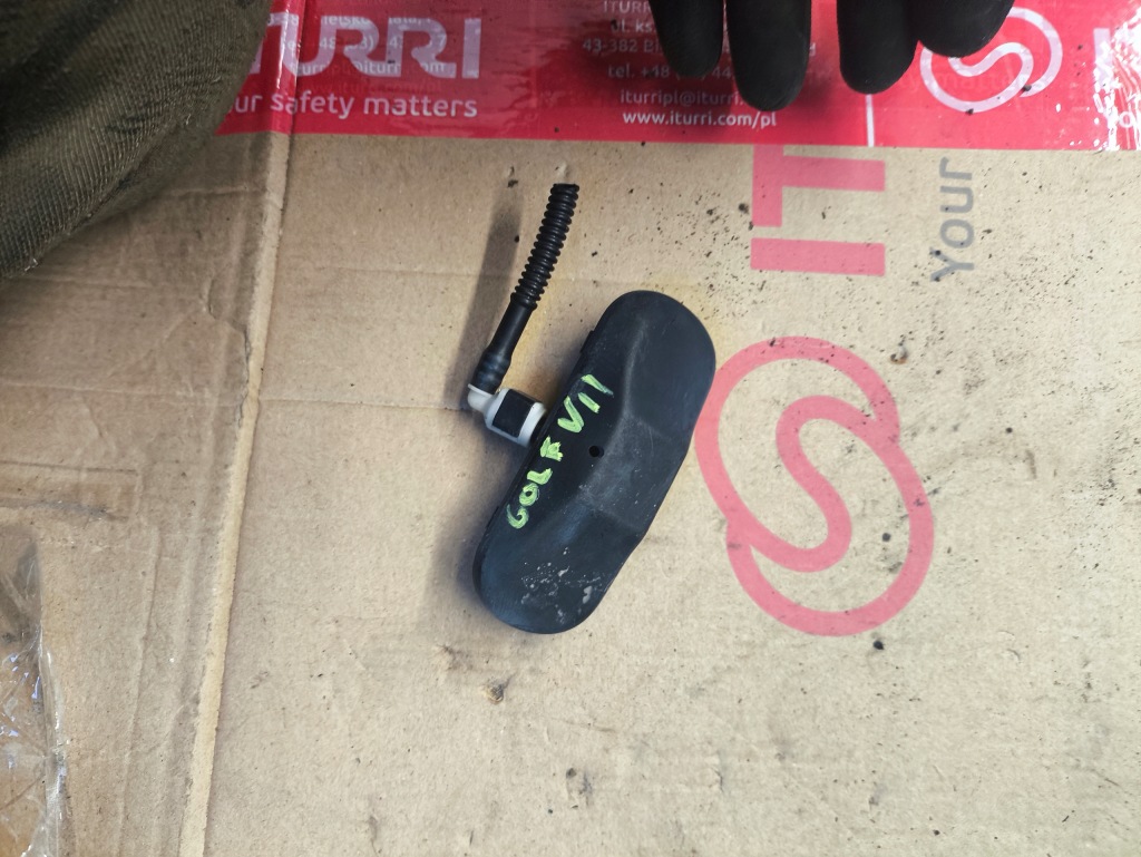 фото №1, Volkswagen golf vii насадка распылителя vw passat 5m0955985c ?