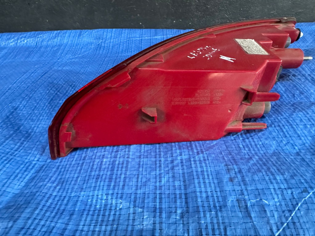 фото №3, Лампа задняя левая renault laguna iii coupe