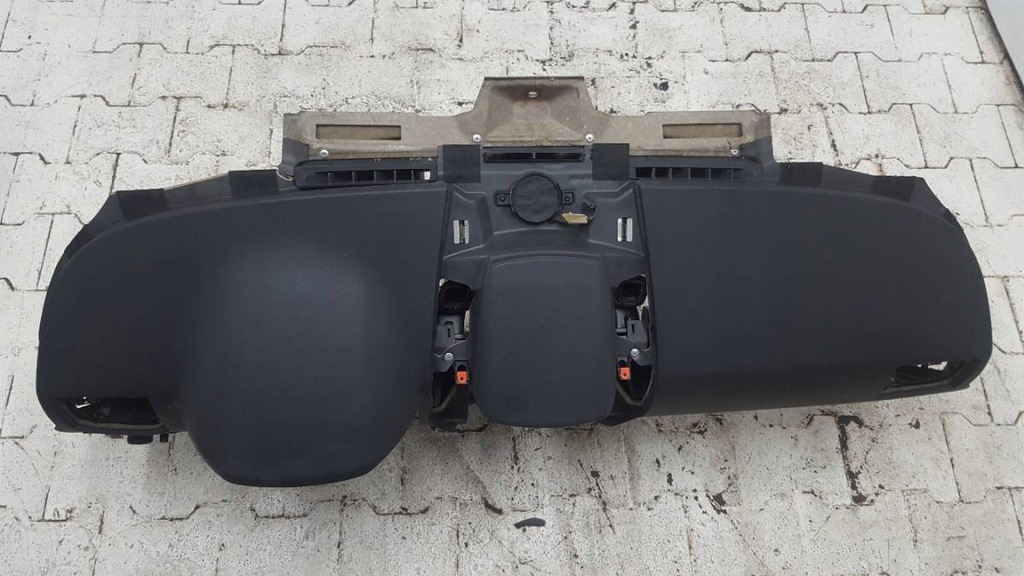 фото №8, Панель приладів панель приладів подушка opel zafira b europa комплект