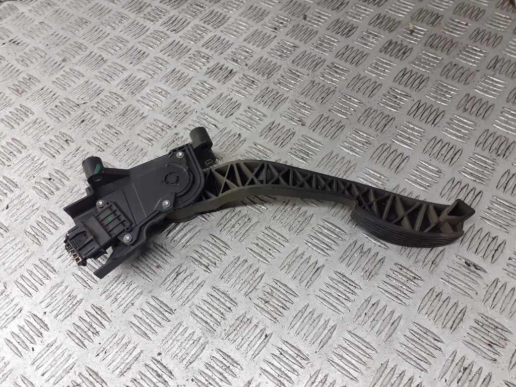 фото №1, Потенціометр газу alfa romeo 147 505049140