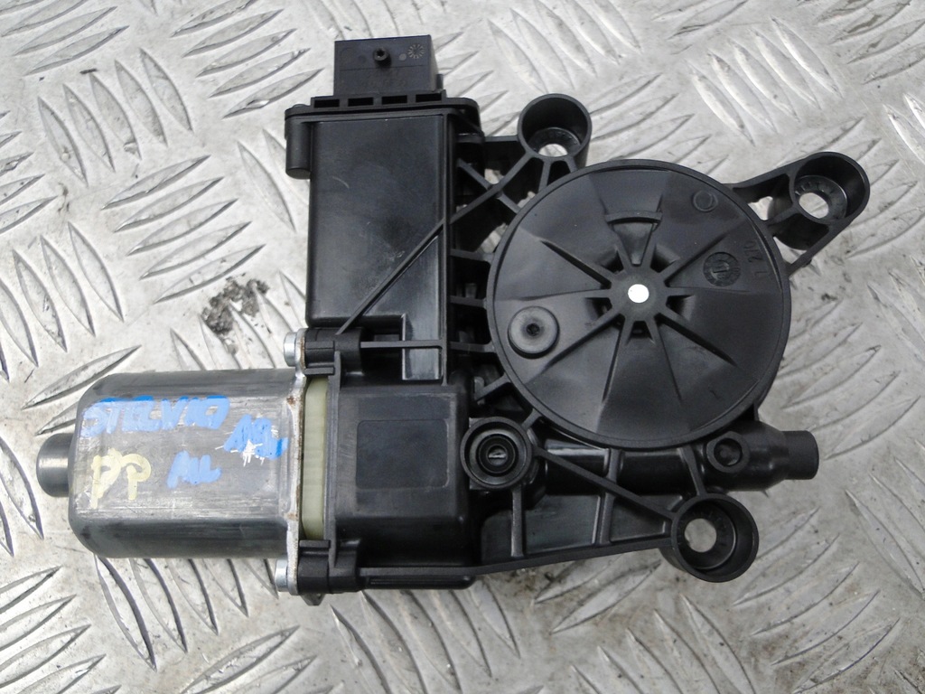 фото №6, Alfa romeo stelvio q4 моторчик стекло